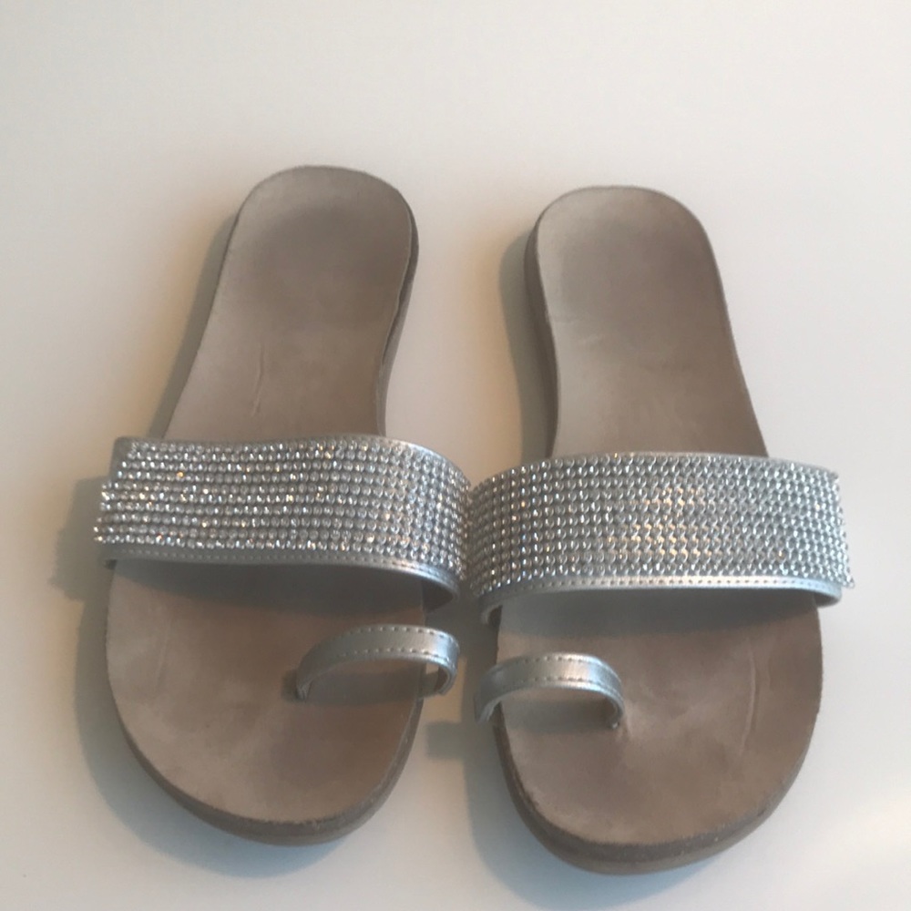 Kenneth Cole silver sparkle sandals
